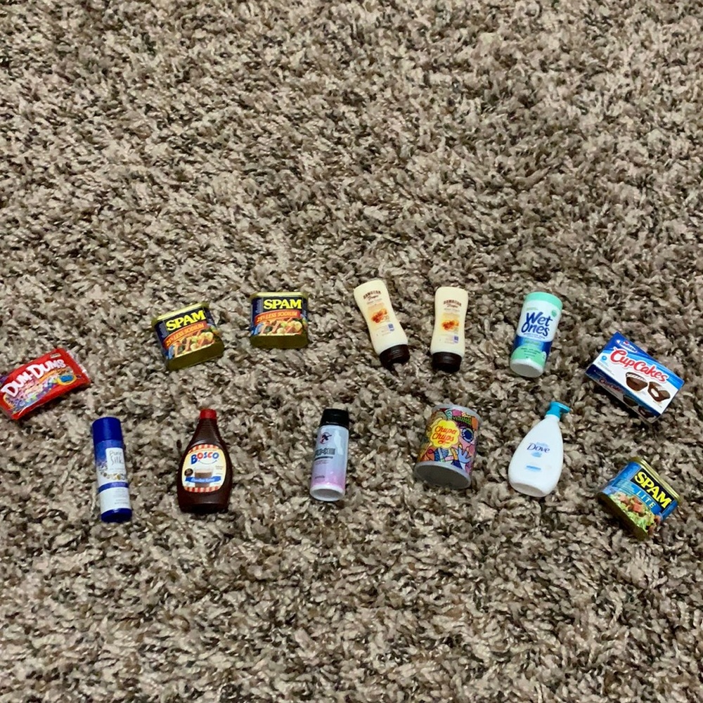 Mini Brands